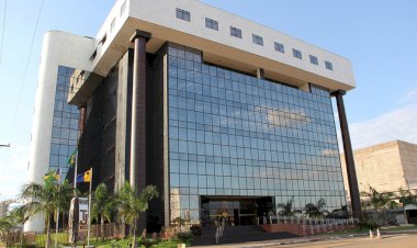 Erro em recurso impede julgamento de ação do vice-governador contra emenda estadual, decide TJRO