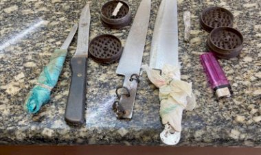 PM apreende adolescente e detém homem com entorpecente e armas brancas em Cerejeiras