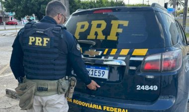 PRF em Rondônia prende mulher por tráfico, cumpre mandados de prisão e recupera moto adulterada no fim de semana