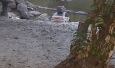 Idosa morre após ser atropelada por carro que desceu desgovernado em balneário de Candeias do Jamari