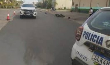 Motociclista fica ferido em colisão com caminhonete nesta manhã de Quarta-feira(15) em Jaru