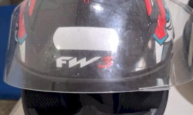 Capacete é furtado de moto enquanto dono fazia lanche em comércio de Vilhena