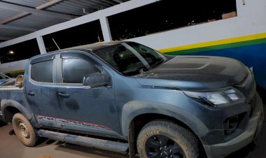 Polícia Militar recupera caminhonete furtada e apreende arma de fogo em Ji-Paraná