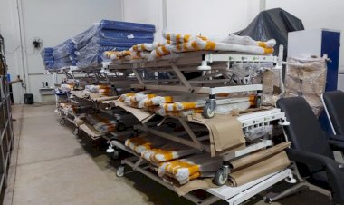 Prefeitura de Vilhena entrega 50 camas hospitalares e colchões ao Programa Melhor em Casa