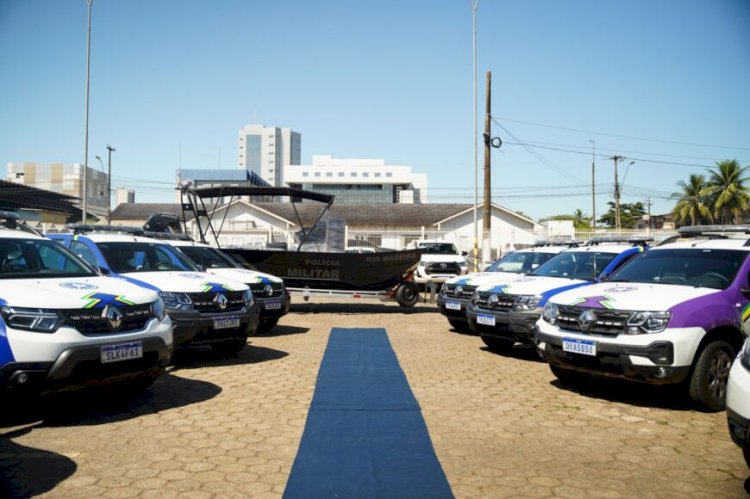 Governo de Rondônia entrega novas viaturas e equipamentos e lança plano de combate à violência contra a mulher