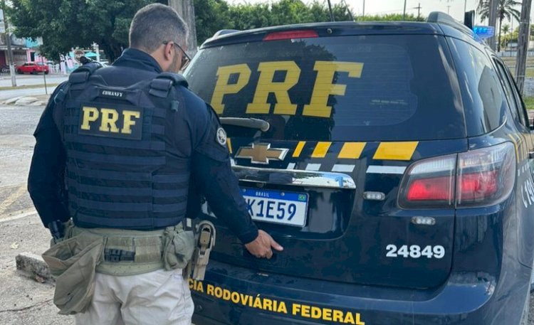 PRF em Rondônia prende mulher por tráfico, cumpre mandados de prisão e recupera moto adulterada no fim de semana