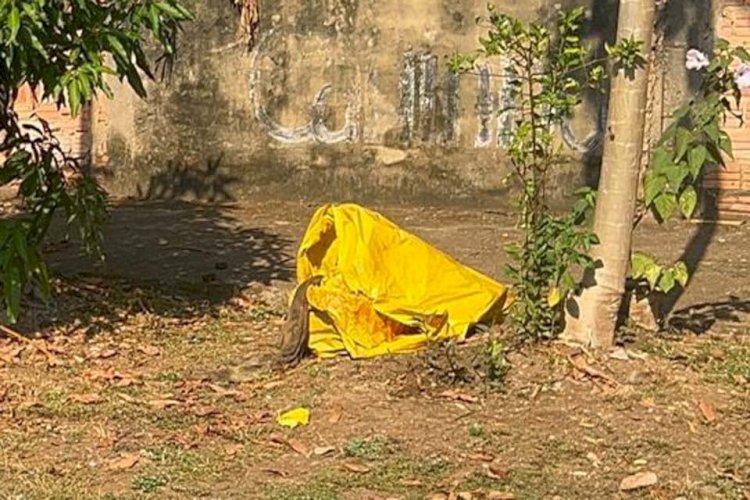 Corpo de homem é encontrado amarrado e enrolado em lona em rua de Porto Velho