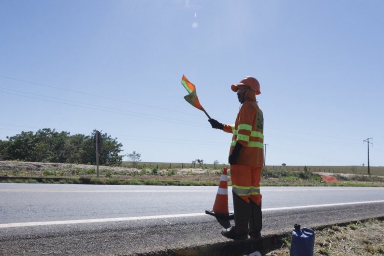 Obras na BR-364 em Rondônia alteram tráfego com sistema “Pare e Siga” entre Porto Velho e Vilhena