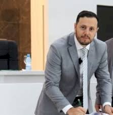 Vilhena garante uniformes completos para mais de 11 mil alunos da rede municipal