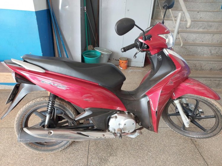 Motoneta é furtada durante a madrugada em frente a casa de shows em Vilhena