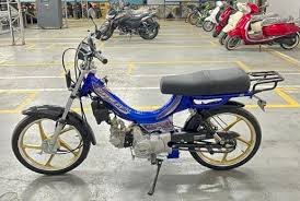 Adolescente é flagrada pilotando ciclomotor irregular durante operação da PM em Vilhena