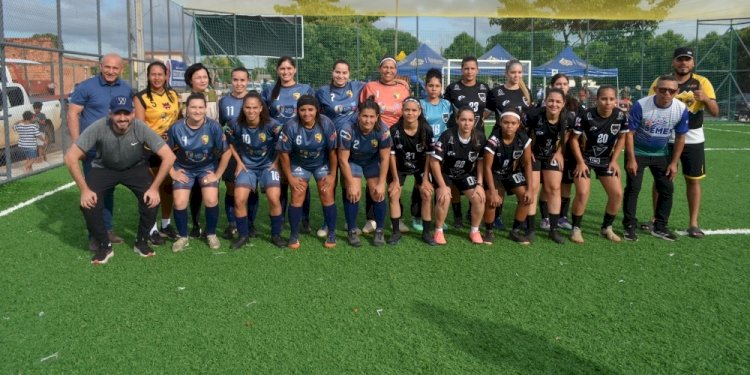 Vilhena recebe três novos campos sintéticos no aniversário de 48 anos; Ezequiel Neiva participa da entrega