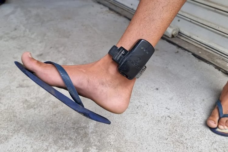 Monitorado por tornozeleira é preso após furtar notebook em comércio de Vilhena