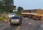 Colisão entre caminhonete e motocicleta deixa dois mortos na BR-364, em Jaru