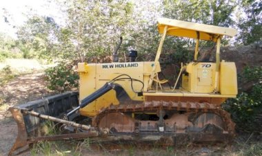 Polícia localiza trator de esteira furtado em área rural de Vilhena