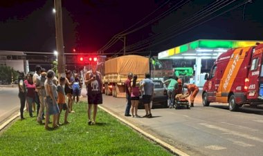 Colisão entre carro e carreta deixa dois feridos na BR-435 em Cerejeiras