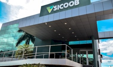 Ladrões arrombam agência do Sicoob e furtam notebooks em Porto Velho