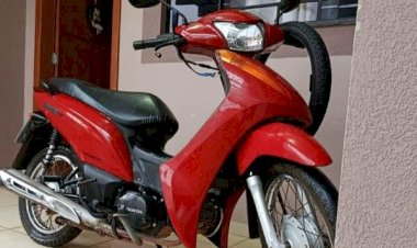 Mulher tem motoneta roubada por criminoso no bairro Orleans, em Vilhena