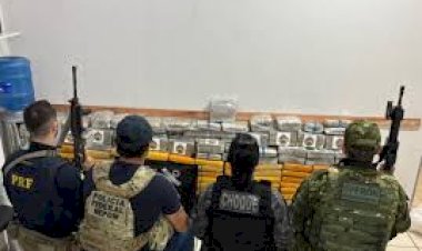 Operação no Rio Madeira apreende mais de 400 kg de drogas e arma de fogo em RO