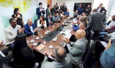 Ezequiel Neiva comemora retirada de interesse da Funai sobre glebas em Rondônia