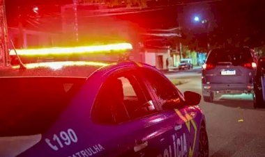 Criminosos invadem relojoaria no centro de Porto Velho e furtam dezenas de relógios