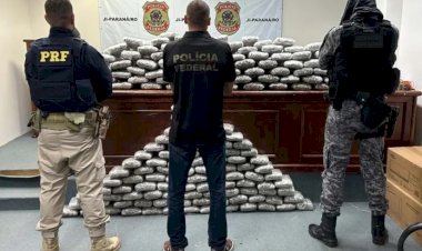 Motorista fura bloqueio policial e acaba preso com cerca de 170 quilos de maconha em Rondônia