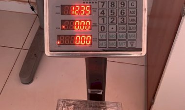 PRF apreende quase 13 quilos de maconha em táxi na BR-425 e prende suspeito em Guajará-Mirim