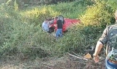 Tragédia na BR-364: colisão entre carro e bitrem deixa cinco mortos em Porto Velho