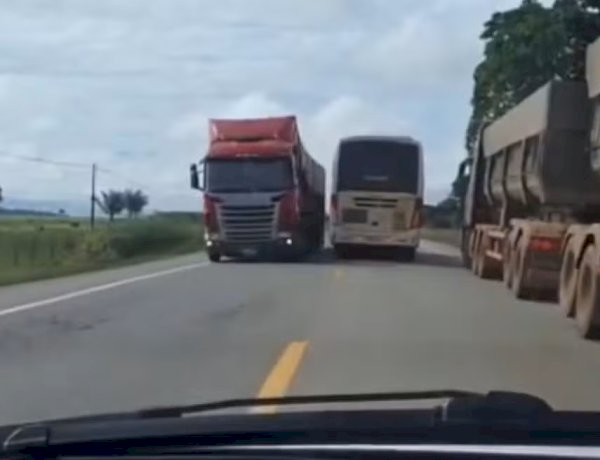 Motorista é afastado após ônibus da Saúde ser flagrado em alta velocidade na BR-364
