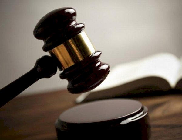 Homem é condenado a 52 anos de prisão por feminicídio da esposa em Cujubim