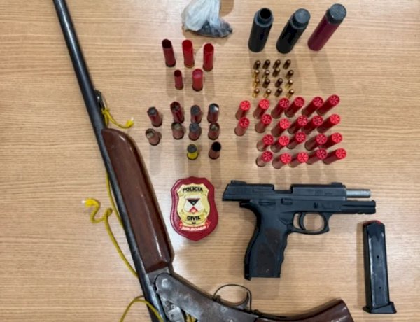 Operação da Polícia Civil encontra armas e munições durante busca em área rural de Nova Mamoré