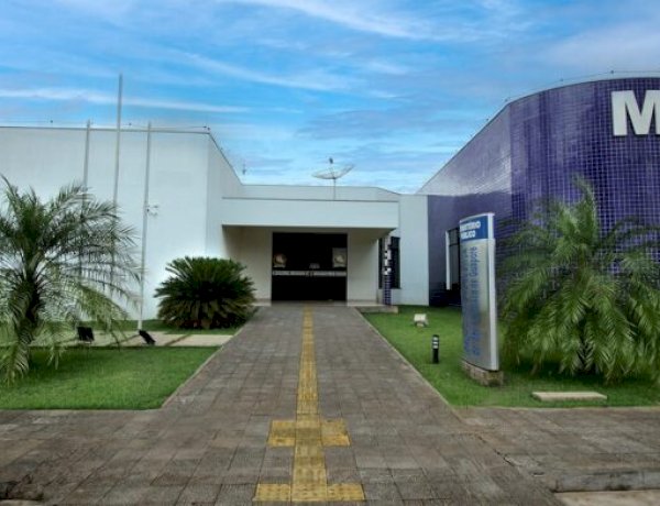 Réu é condenado a 131 anos de prisão por três homicídios, tentativa e estupro de vulnerável em RO