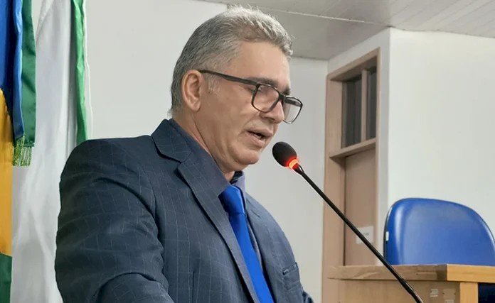 Auxílio-alimentação de R$ 1.450 para vereadores de Cerejeiras gera debate