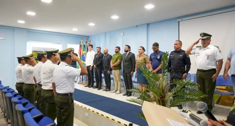 Policiais bolivianos recebem Medalha Jorge Teixeira por cooperação na segurança de fronteira em Rondônia