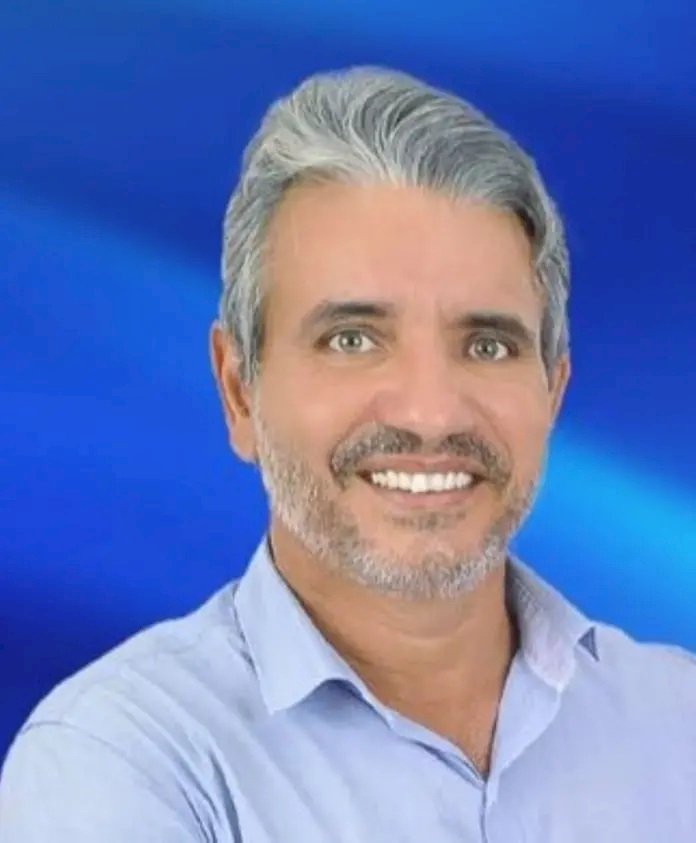 Prefeito de Cerejeiras exonera secretário e coordenadora de esportes após escândalo envolvendo relacionamento amoroso no ambiente de trabalho