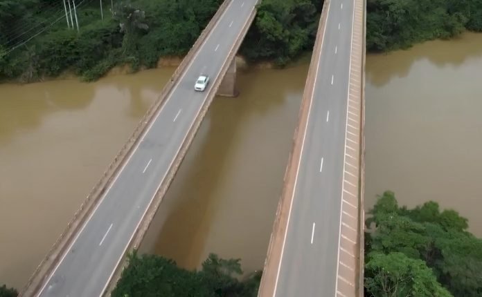 Ponte sobre o Rio Candeias em RO terá trânsito de veículos pesados interrompido durante obras emergenciais