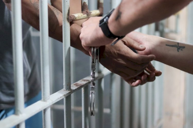 Homem é preso em Vilhena após agredir familiares, manter parentes em cárcere e resistir à prisão