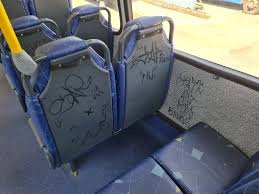 Vandalismo e mau uso preocupam autoridades no transporte coletivo de Vilhena
