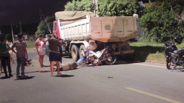 Motociclista morre após colidir com caminhão na zona rural de Ji-Paraná