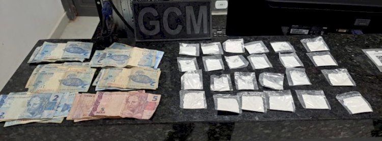 Homem é preso com 37 porções de cocaína escondidas em compartimento adaptado de caminhonete em Vilhena