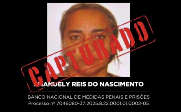 Mulher que estava sendo investigada por seu envolvimento em um homicídio foi detida após vários meses foragida