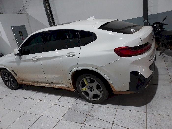Ação da PM em Rondônia termina com reféns libertados, suspeitos mortos e quadrilha presa após roubo de BMW