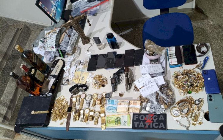 Ação policial desarticula grupo criminoso após sequestro e roubo; vítimas são resgatadas