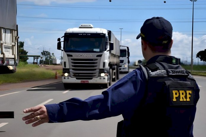 Justiça proíbe distribuidora de combustíveis de transportar carga acima do limite em rodovias de Rondônia