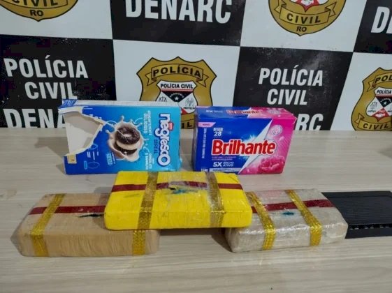 Receita Federal e Denarc apreendem 3 kg de cocaína escondidos em cesta básica em Rondônia